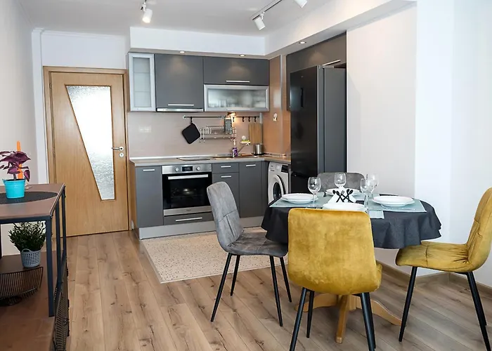 Bright & Comfy 1br Flat In Levski District - By Flat Mаnаger Apartamento Varna