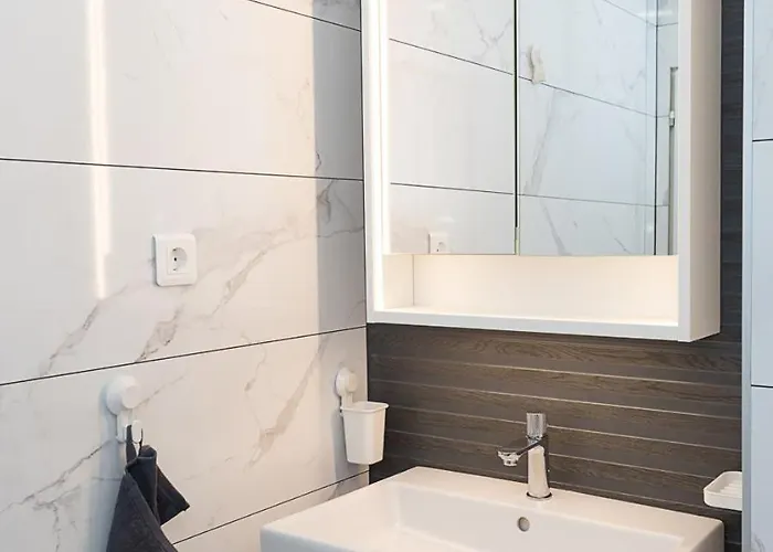 Bright & Comfy 1br Flat In Levski District - By Flat Mаnаger Apartamento